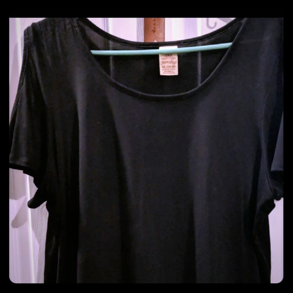 Cold shoulder tunic